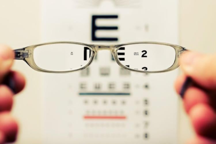 Miranza Miopía: cómo afecta a la visión y qué hacer para controlarla.