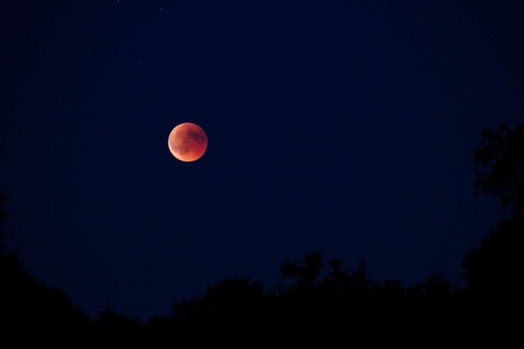 eclipse parcial de luna3 eclipse parcial de luna3