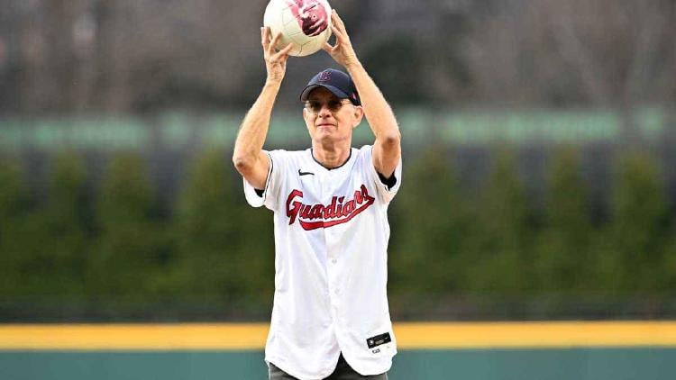 tom hanks tom hanks