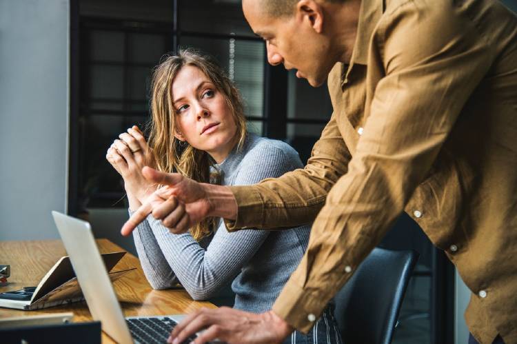 problema trabajo oficina Cómo resolver problemas en la oficina