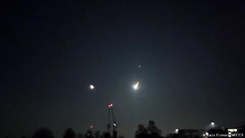 64696614_303 64696614_303