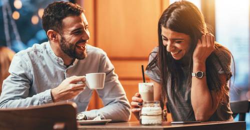 Celebrar el aniversario de tu rompimiento con tu ex, la tendencia que esta pareja está creando