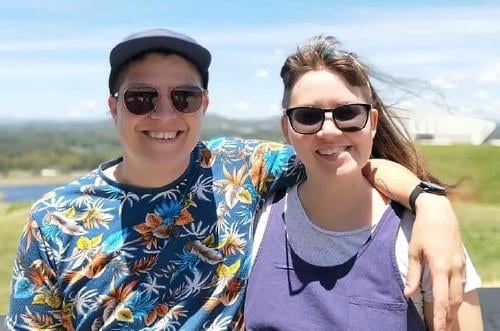 pareja no binaria pareja no binaria