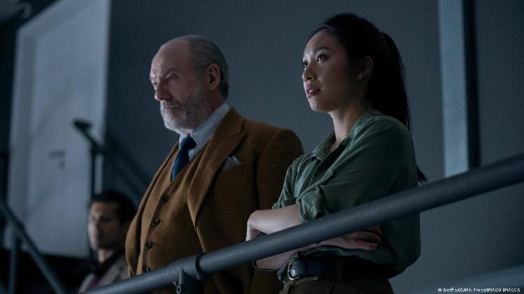 68741918_906 68741918_906