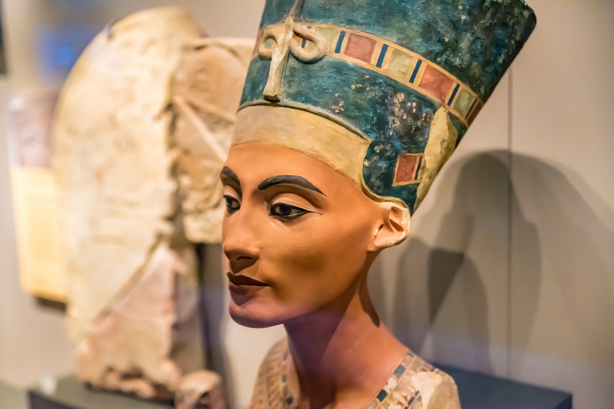 Nefertiti Nefertiti