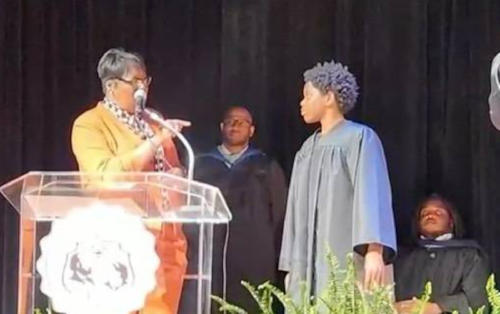 joven bicicleta joven bicicleta