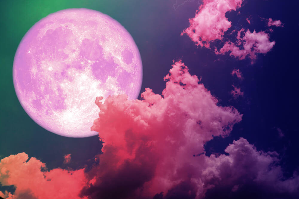 Superluna de Fresa: descubre cómo y cuándo podrás ver la última luna gigante del