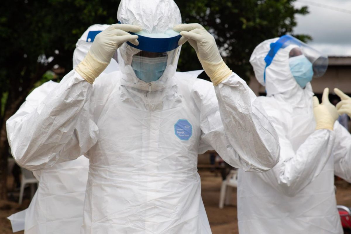 Un nuevo brote de ébola ha sido declarado en la República Democrática del Congo (RDC), específicamente en la provincia de Kasai, en el centro del país. Este es el 16.º brote registrado en la RDC desde que el virus fue identificado en 1976 (Imagen: chatgpt)