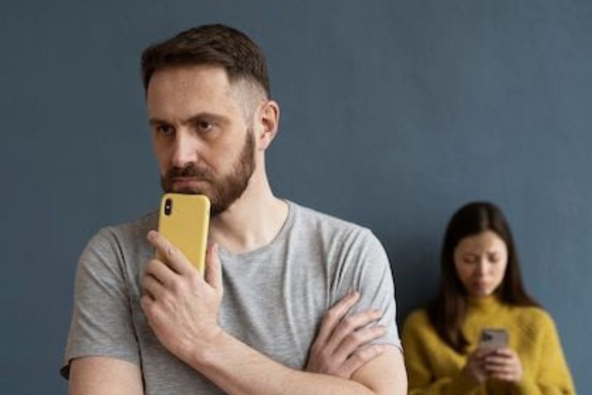 pareja tensionada pareja tensionada