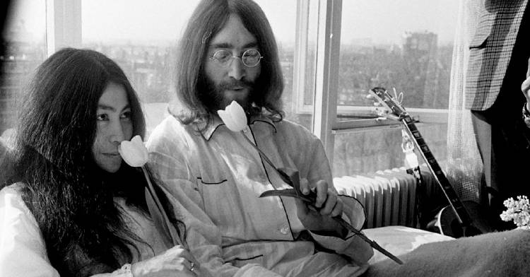 La reflexión de Lennon sobre el amor verdadero que nadie quiere que conozcas