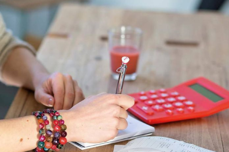 finanzas hay tres signos que van a tener que frenar, repensar y priorizar. (Foto: Pinterest)