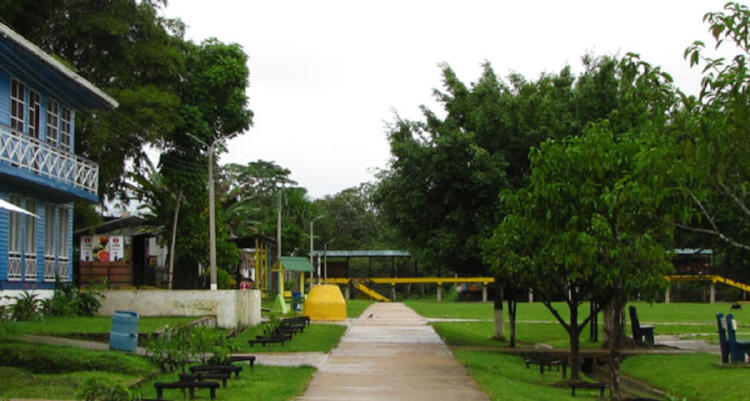 puerto nariño2 puerto nariño2