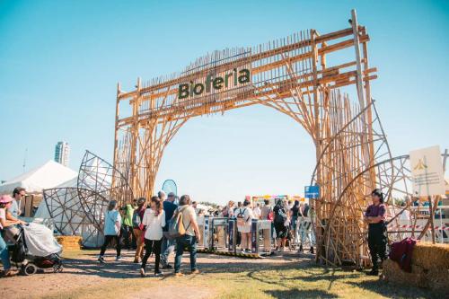 DSC_7680 (1) DSC_7680 (1)