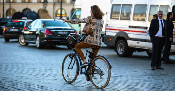 ciudades pagan bicicleta trabajo