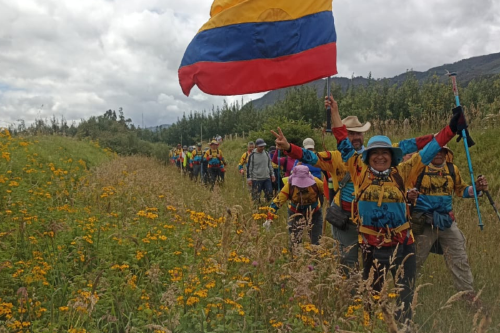 Voces que Caminan: el vodcast que recorre América a través de sus senderos En tiempos atravesados por la urgencia y la sobreexigencia, Voces que Caminan propone desacelerar.