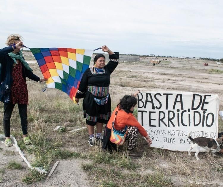 Movimiento de Mujeres Indígenas por el Buen Vivir Movimiento de Mujeres Indígenas por el Buen Vivir