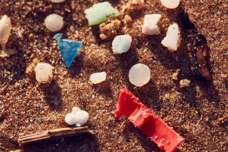 lagrimas de sirena plastico lagrimas de sirena plastico