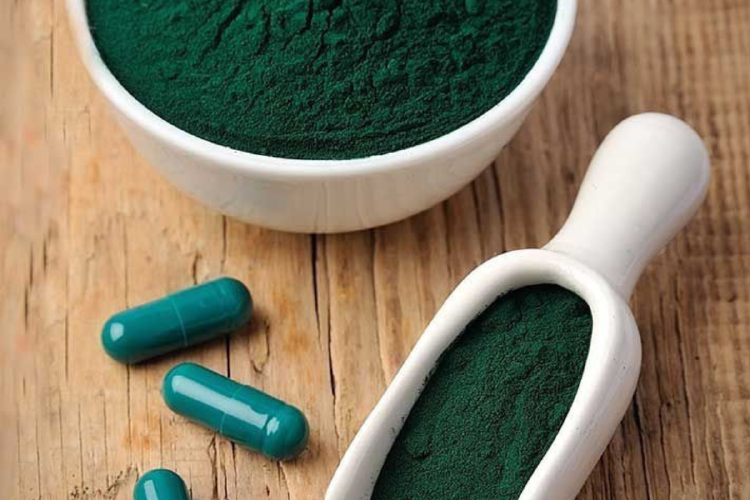 polvo verde Muchos polvos verdes incluyen vitaminas como la A, D, E y K. A (Imagen: Pinterest)