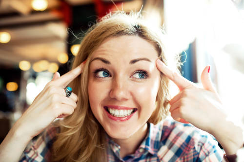 Cómo estimular los 4 fantásticos químicos de la felicidad del cerebro
