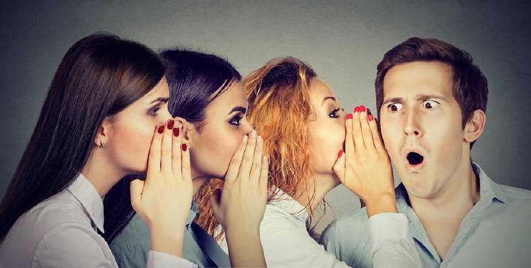 chismes secretos personas compartiendo chismes secretos