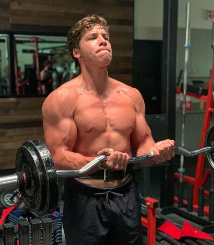 Arnold Schwarzenegger hijo Baena3 Arnold Schwarzenegger hijo Baena3