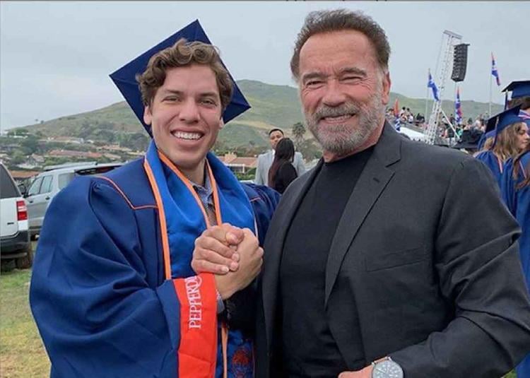 Arnold Schwarzenegger hijo Baena2 Arnold Schwarzenegger hijo Baena2