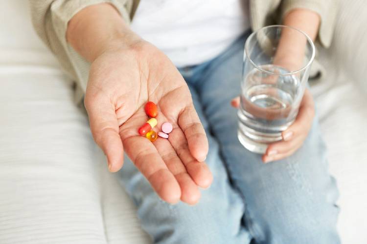 Debes evitar la toronja si usas varios medicamentos comunes