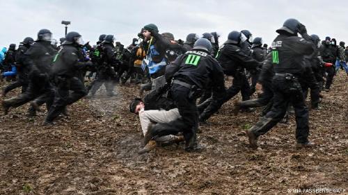 64394647_303 64394647_303