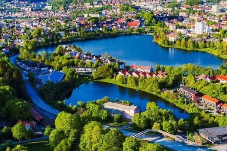 noruega El país nórdico es considerado el más sostenible del mundo según los índices internacionales más rigurosos. (Imagen: Pinterest)