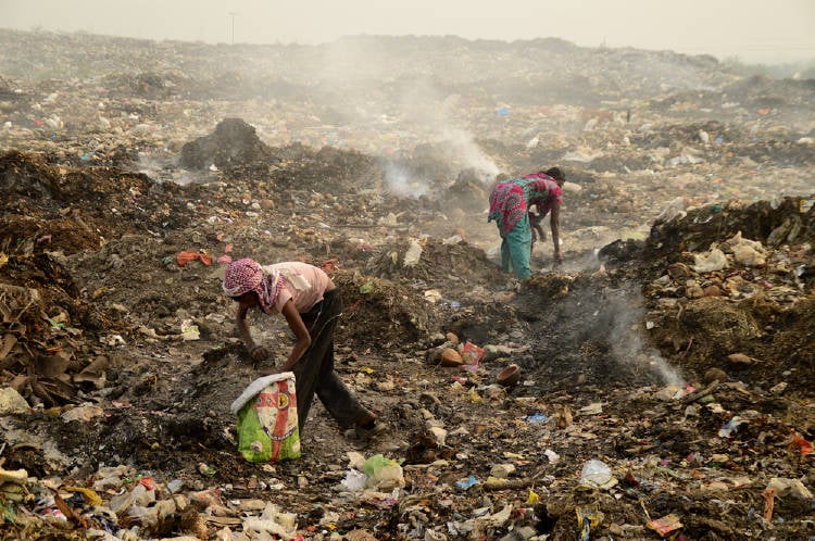 basura desechos plasticos india