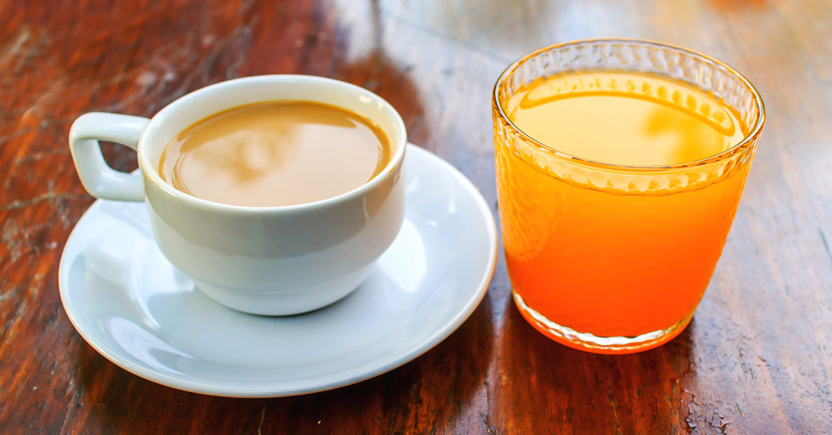 tomar primero cafe o jugo naranja