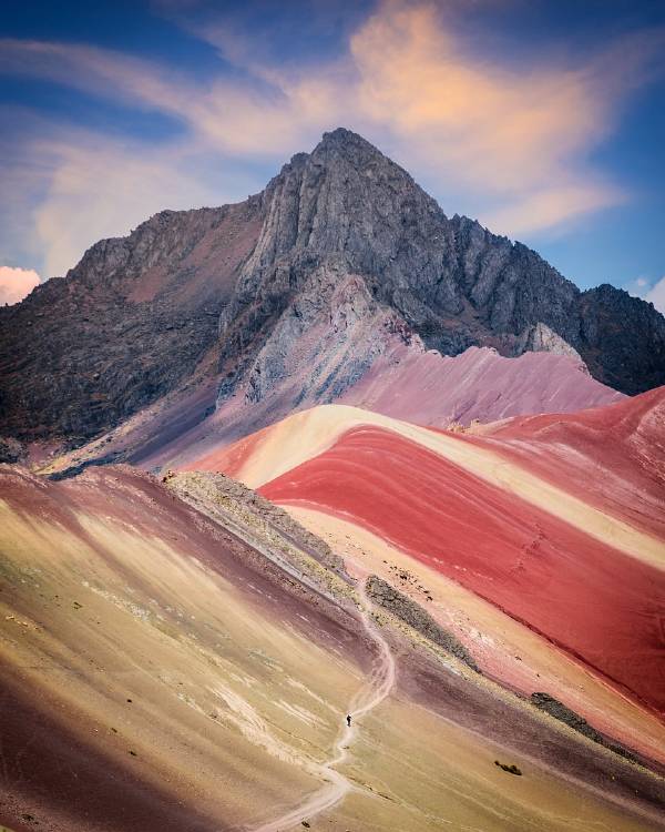 Agora 3 Perú, montañas arco iris @superthijs (Alemania)