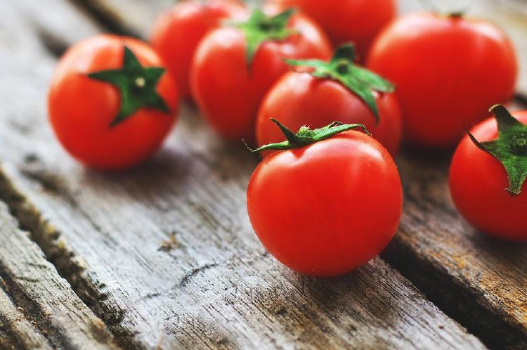 propiedades del tomate