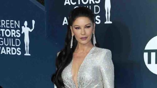 zeta jones3 zeta jones3