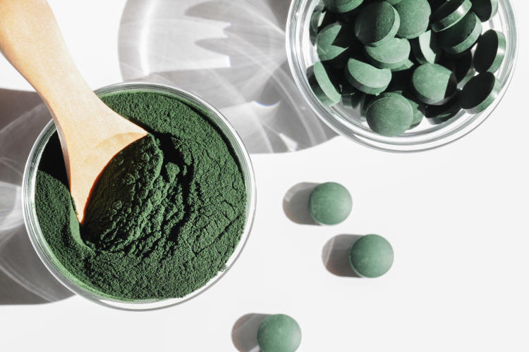 alimentación saludable espirulina