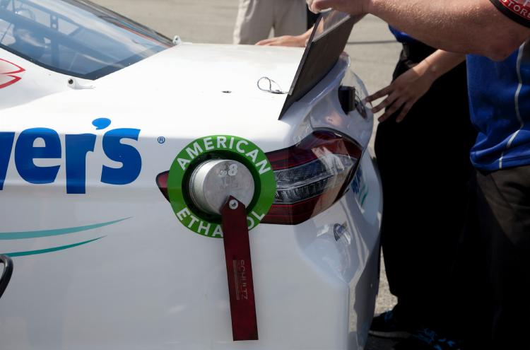 Biocombustibles, una opción de energía renovable combustibles fósiles