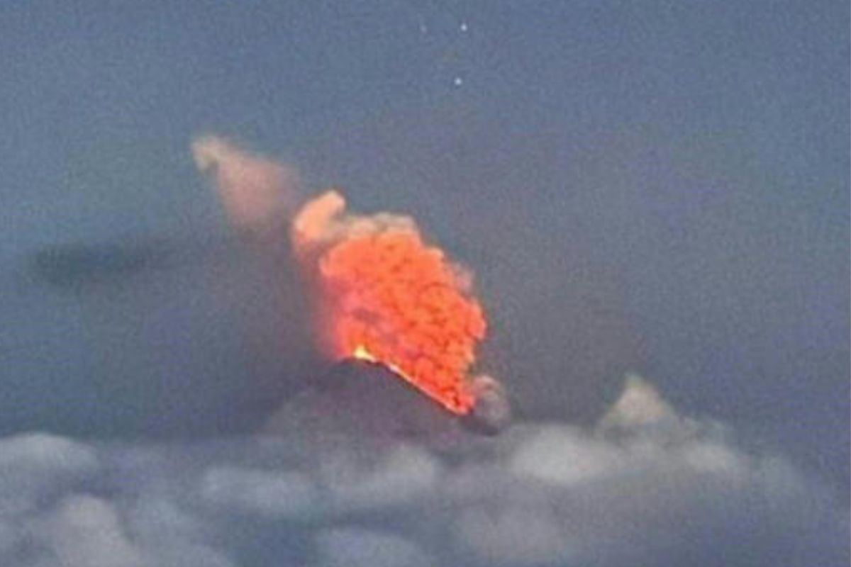 Un volcán entra en erupción en el extremo oriente de Rusia tras el terremoto© Ana Inés CIBILS, Ignacio OLVEIRA