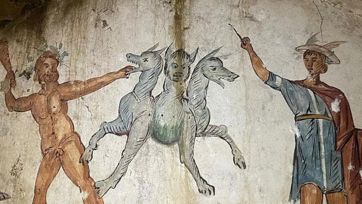 tumba cerbero2 tumba cerbero2