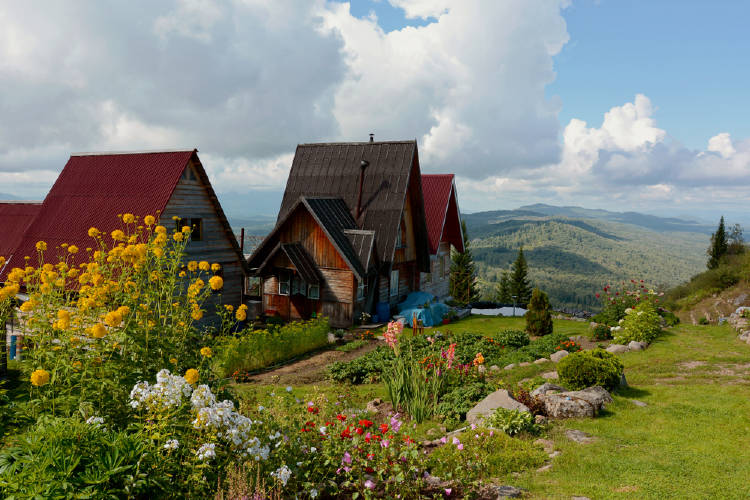 ecoaldea casas en una ecoaldea