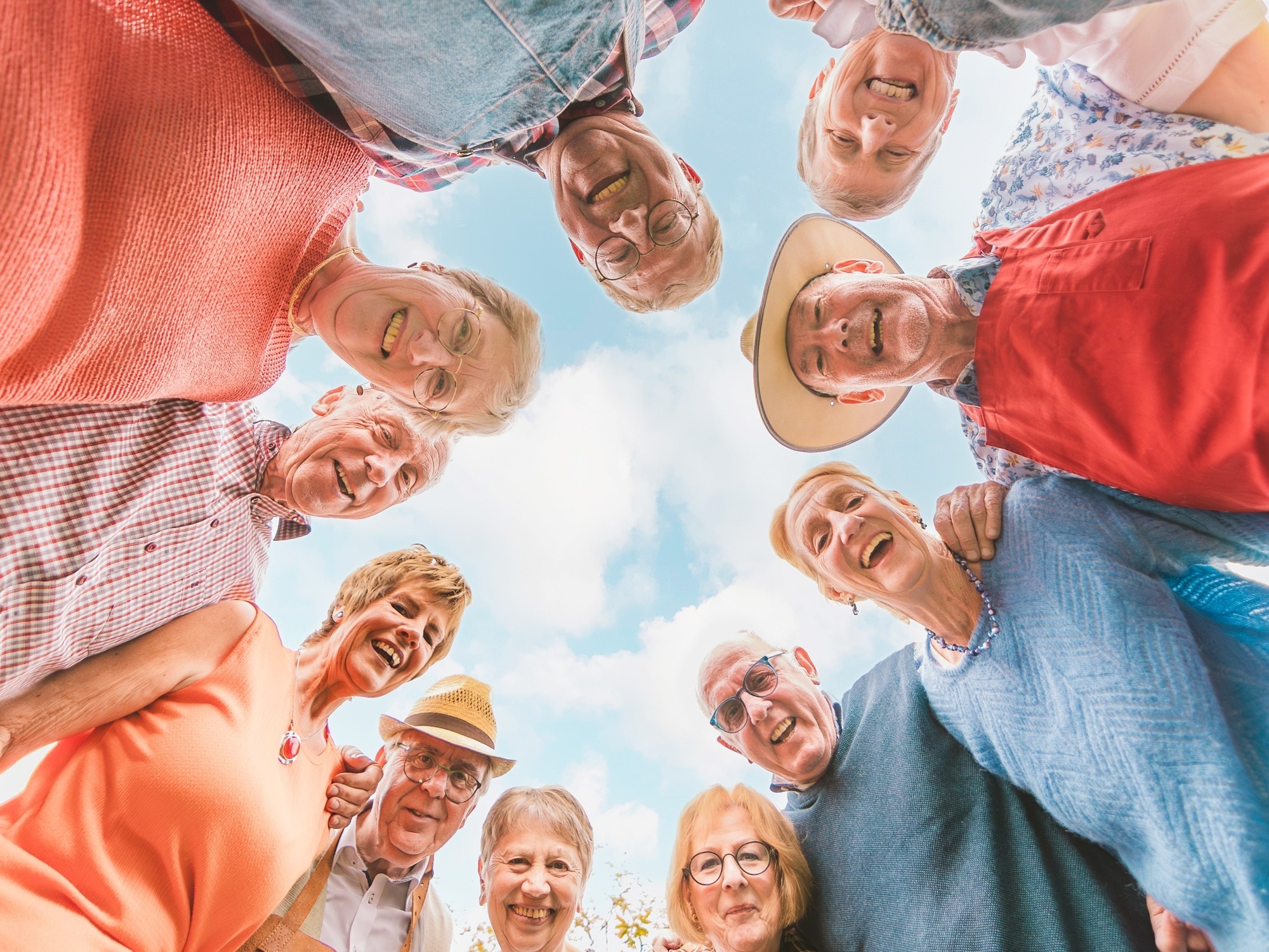 XWedwiunM 2000x1500 1