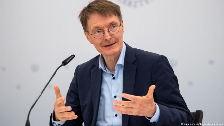 Ministro de Sanidad aleman Karl Lauterbach (SPD), ministro federal de sanidad.