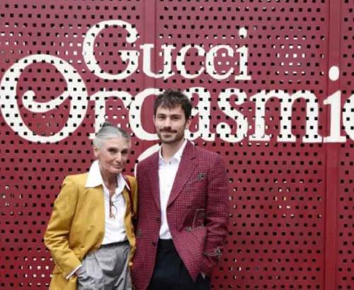 modelo gucci 78 años modelo gucci 78 años