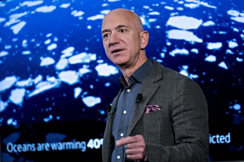 Jeff Bezos donará $10 mil millones para ayudar a combatir el cambio climático