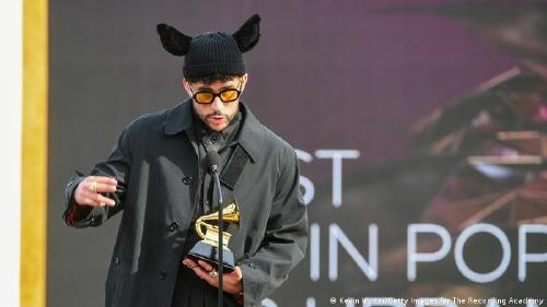 56873624_303 56873624_303