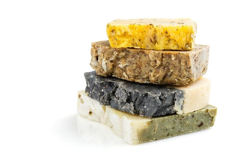 jabón champú orgánico Cómo hacer jabones artesanales en 6 simples pasos