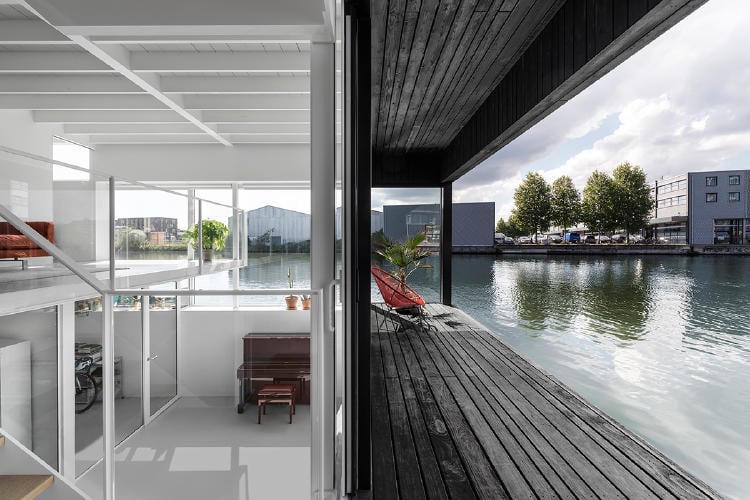 065 hr 08_floating_home_schoonschip_residential_interior_terrace_COMPLETAi29 065 hr 08_floating_home_schoonschip_residential_interior_terrace_COMPLETAi29