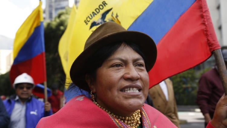 indigenas ecuador