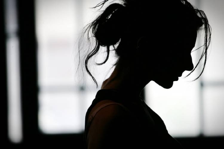 mujer tristeza Hay personas dispuestas a sacrificar sus propias cosas por el bien de los demás