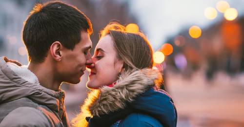 6 cosas ocurren cuando pareja esta enamorada de ti