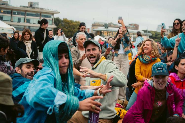 DSC 9849 (1) DSC 9849 (1)